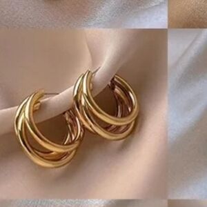 Gold Hoop Earrings – Elegant Minimalist Triple Hoop Style